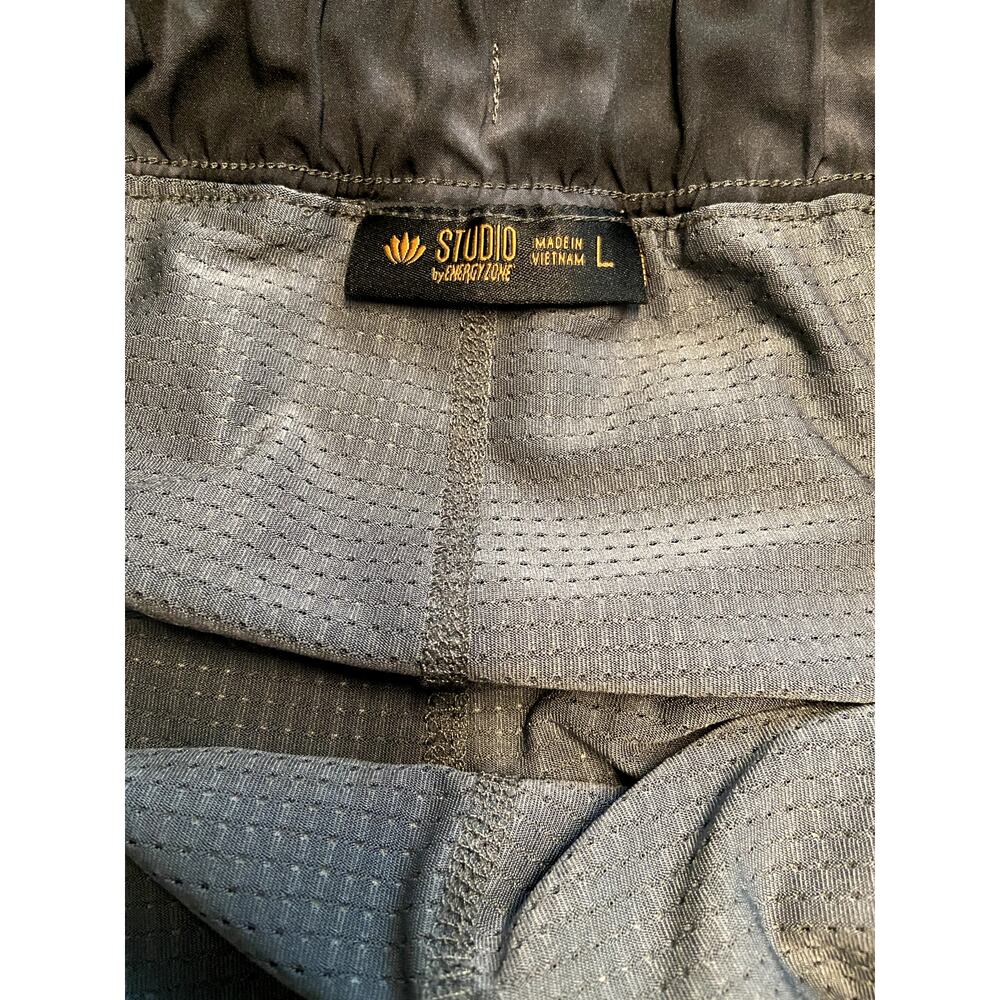 Skort/skirt/shorts, camo elastic waist, draw string Large (9) - Picture 6 of 6